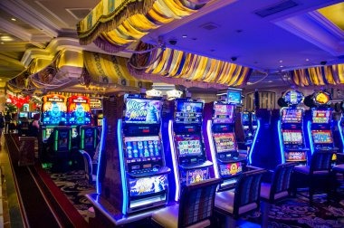 Blackjack betting interface on viking4d showing card values and player options